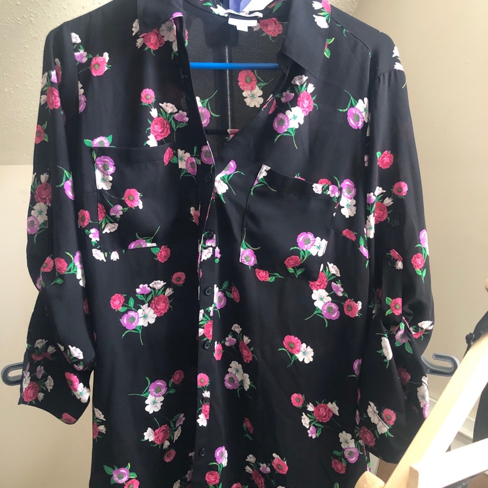 Express Floral Button up Blouse. Size Large. Long Sleeve. Black.